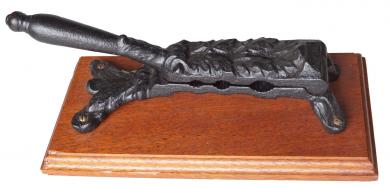 Korkpresse "Blattdekor", Ende 19. Jh. 